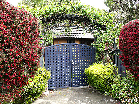 Double Gridded Entry Gate