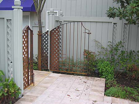 Shaped Top Walk Gate