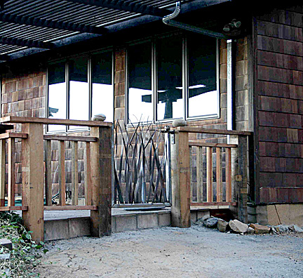 Topless Twisted Grasses Gate